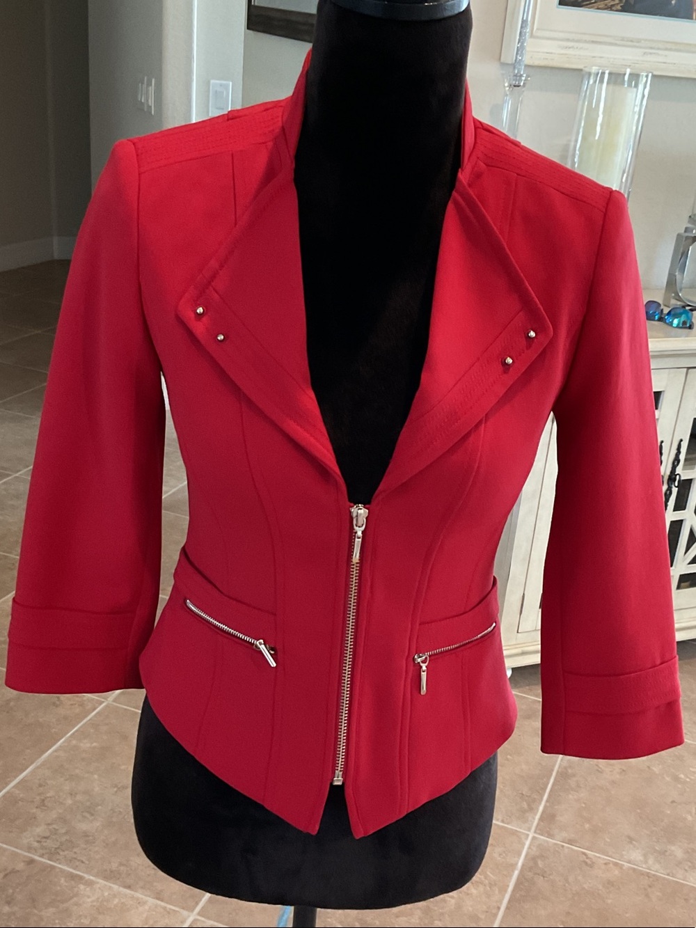 WHBM zipfront 3/4 sleeve jacket, red, size 00